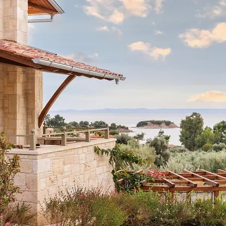 Kastri Elia Lejlighedshotel 4*